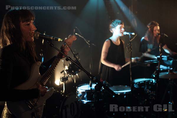 STEALING SHEEP - 2013-04-20 - PARIS - La Maroquinerie - Rebecca Hawley - Emily Lansley - Lucy Mercer